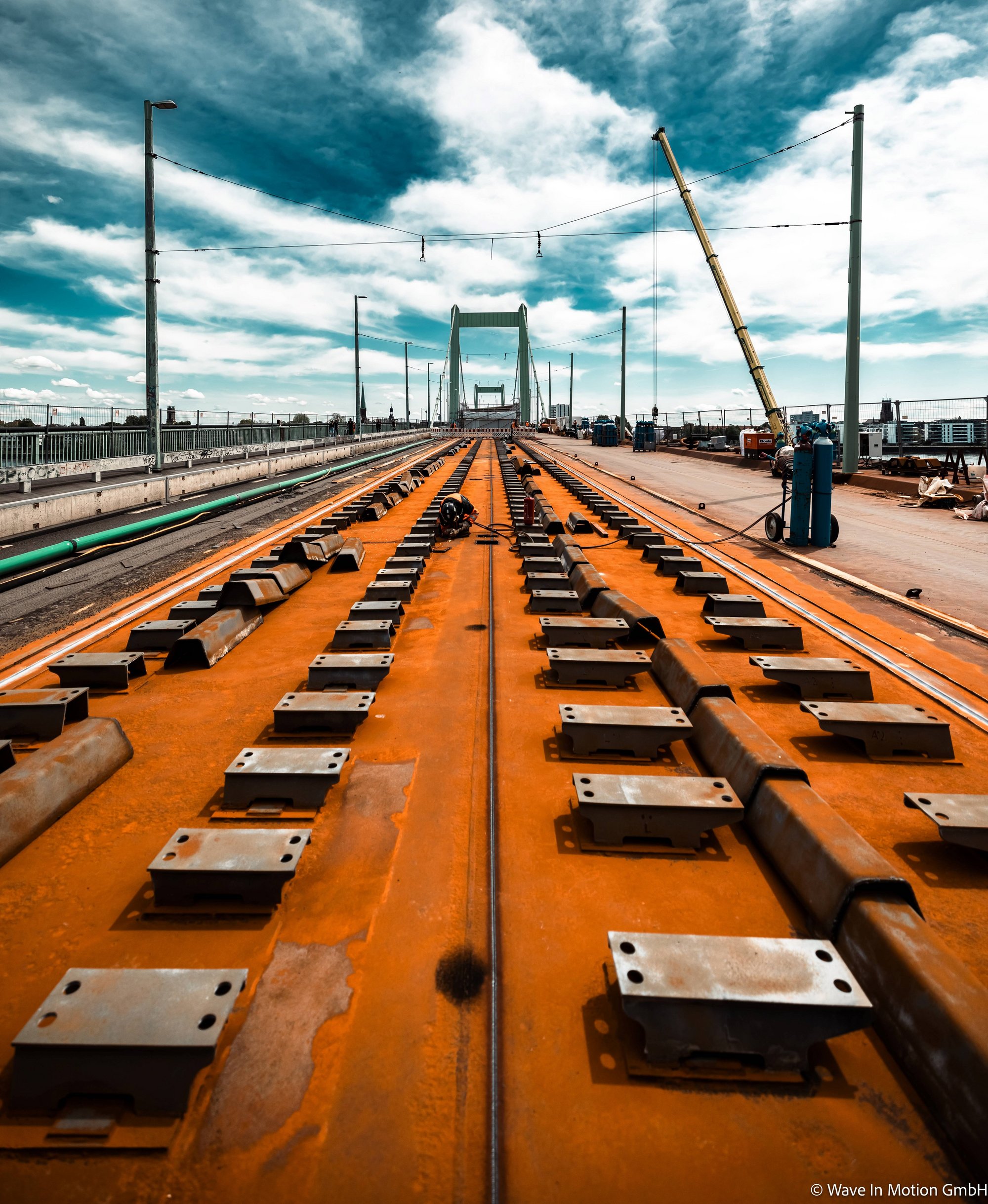 Bauarbeiten auf einer Brücke